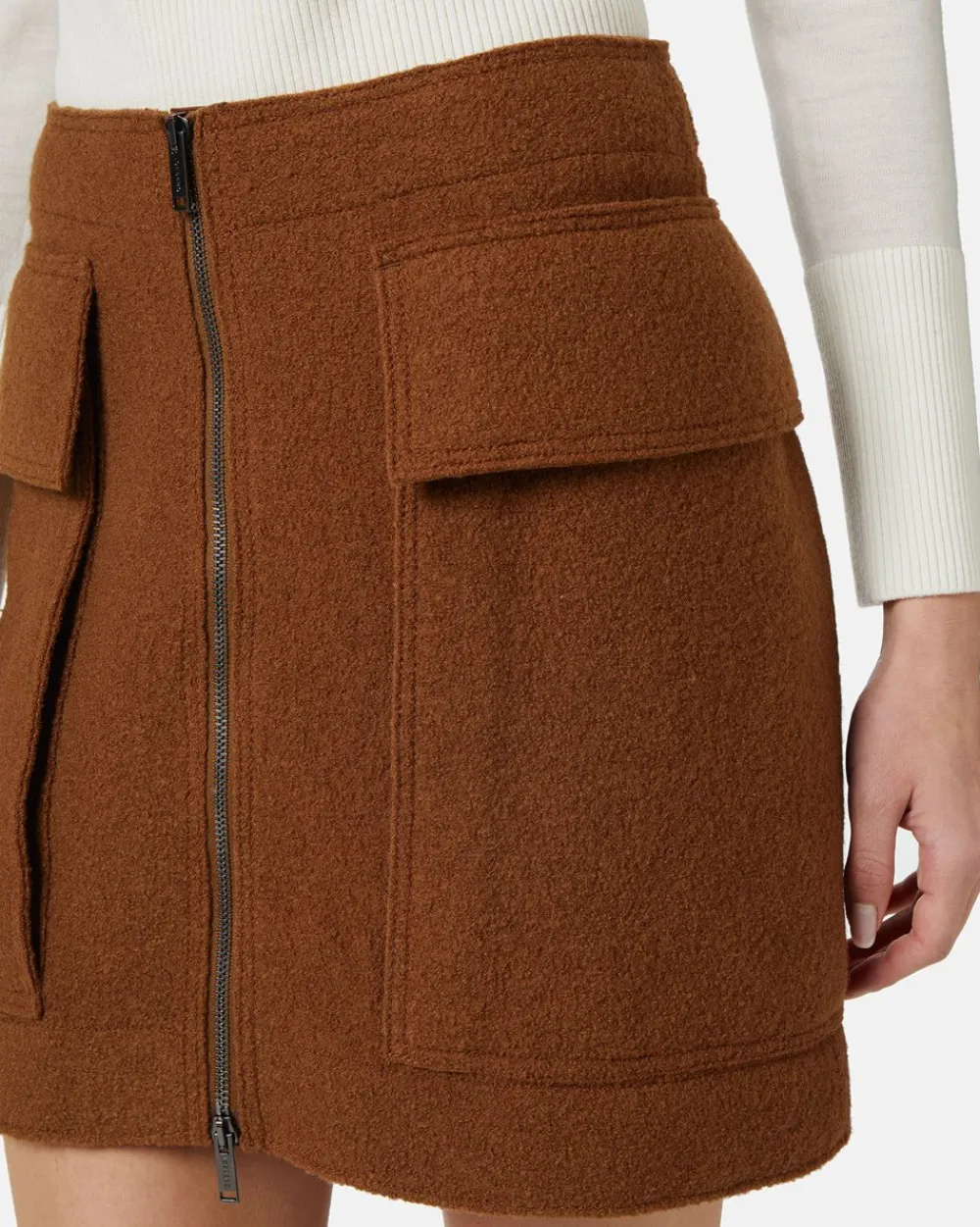 Women Iceberg Bouclé Wool Skirt