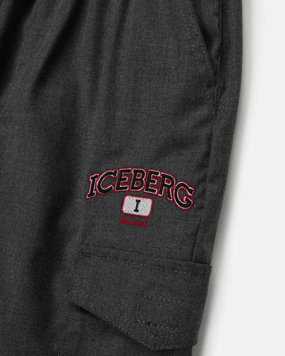 Kids/BOY Iceberg Junior Collection Cargo Trousers