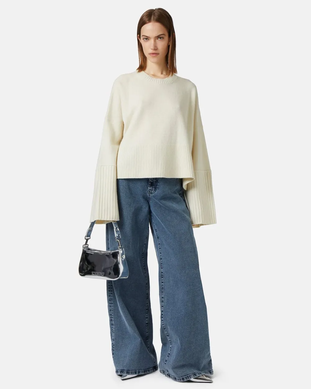 Women Iceberg Large Wool Crewneck Sweater