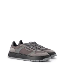 Iceberg Oversized Sneakers Inspired By Vintage Skater Style