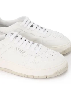 Iceberg Oversized Sneakers Inspired By Vintage Skater Style