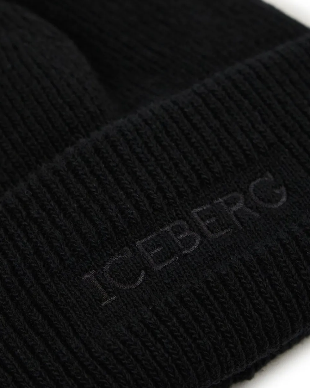 Women Iceberg Technical Wool Blend Hat
