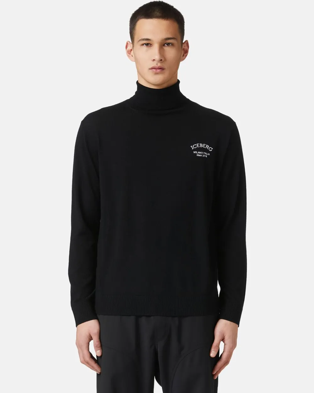 Iceberg Wool Turtleneck With Logo